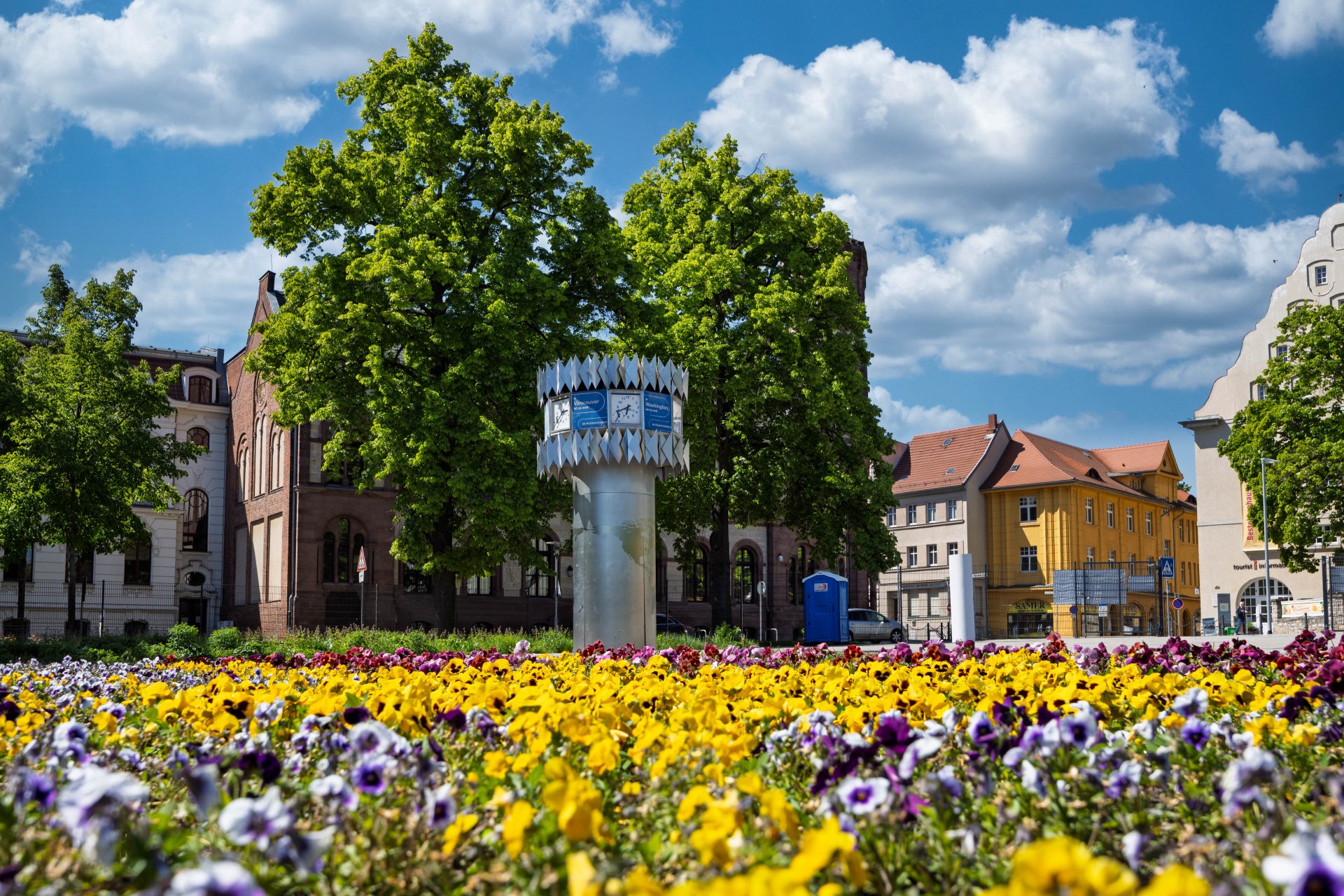 World time clock in Aschersleben World time clock in Aschersleben