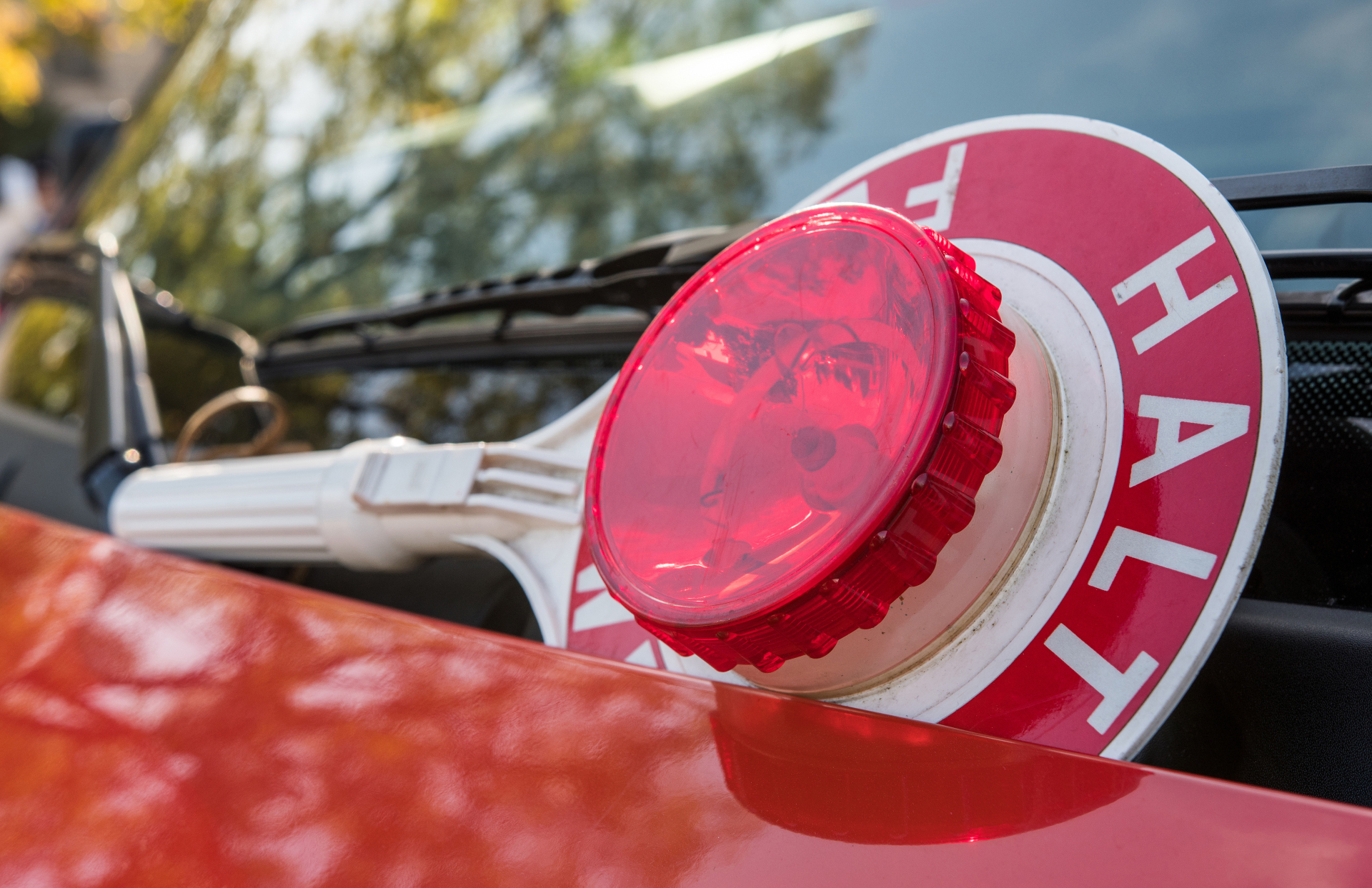 Fire trowel