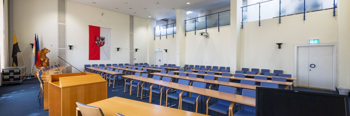 Sitzungssaal des Kreistages in Bernburg (Saale)