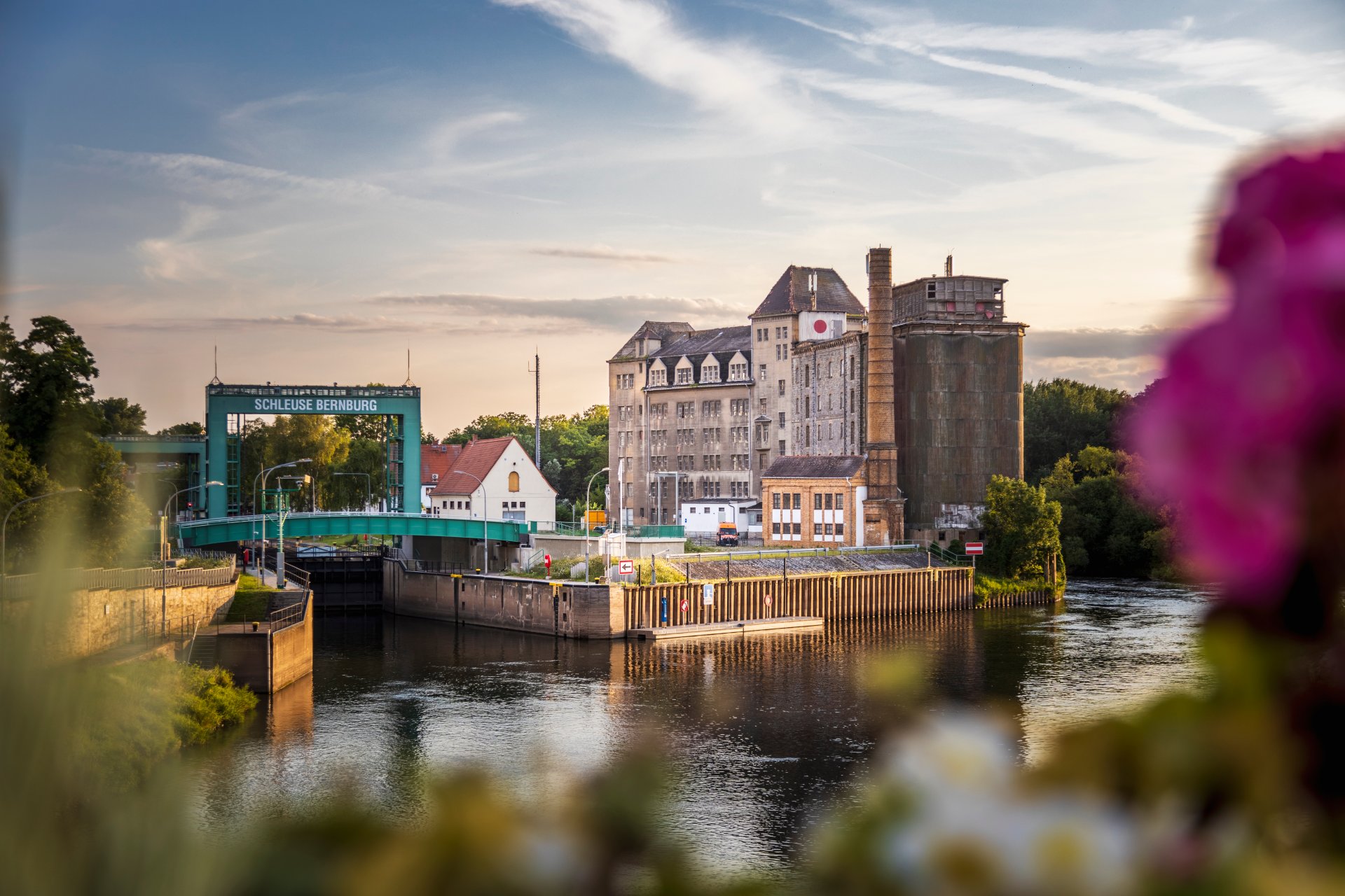 Écluse à Bernburg (Saale)
